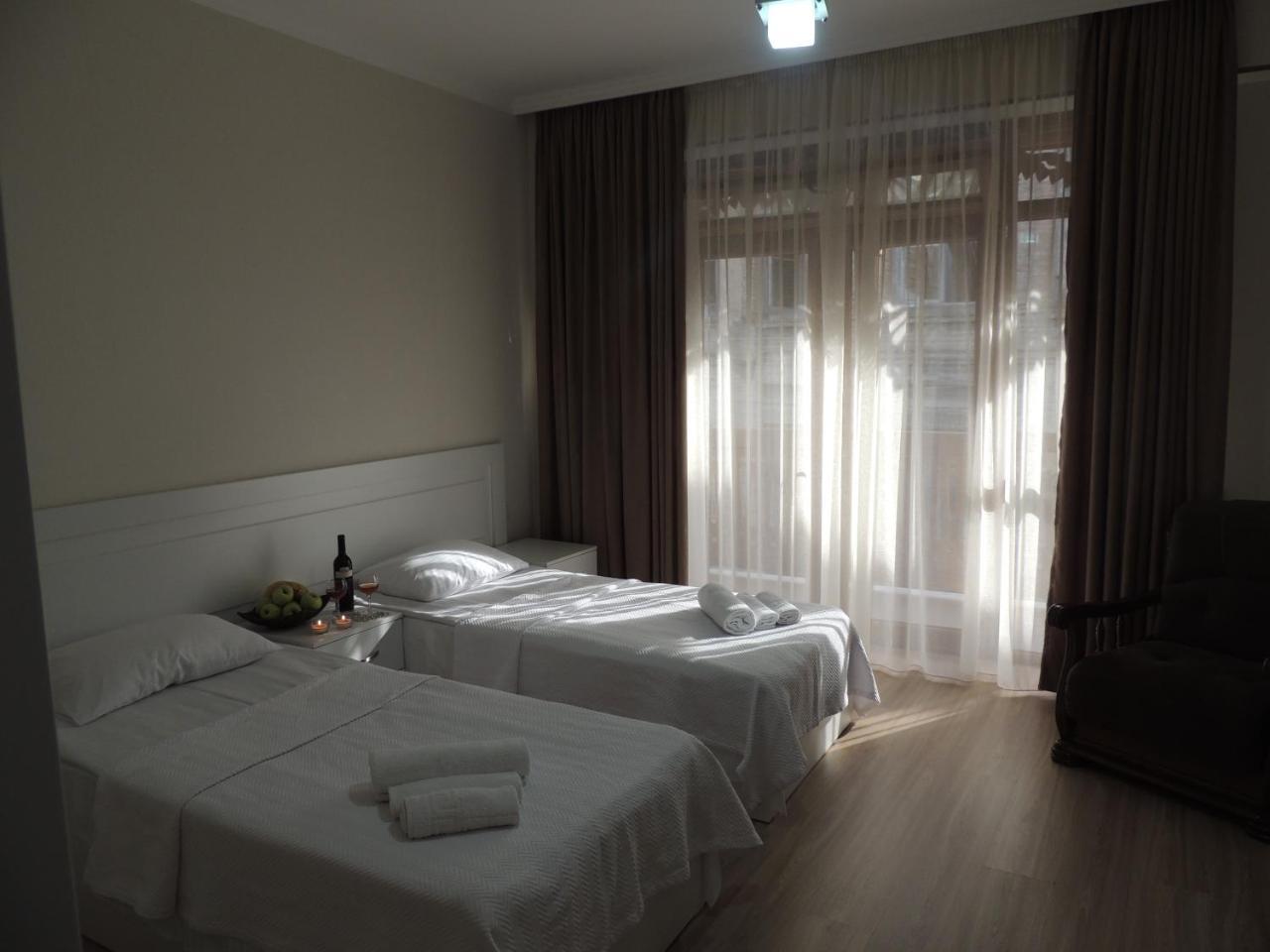 Old Town Bed & Breakfast Gori Exterior foto