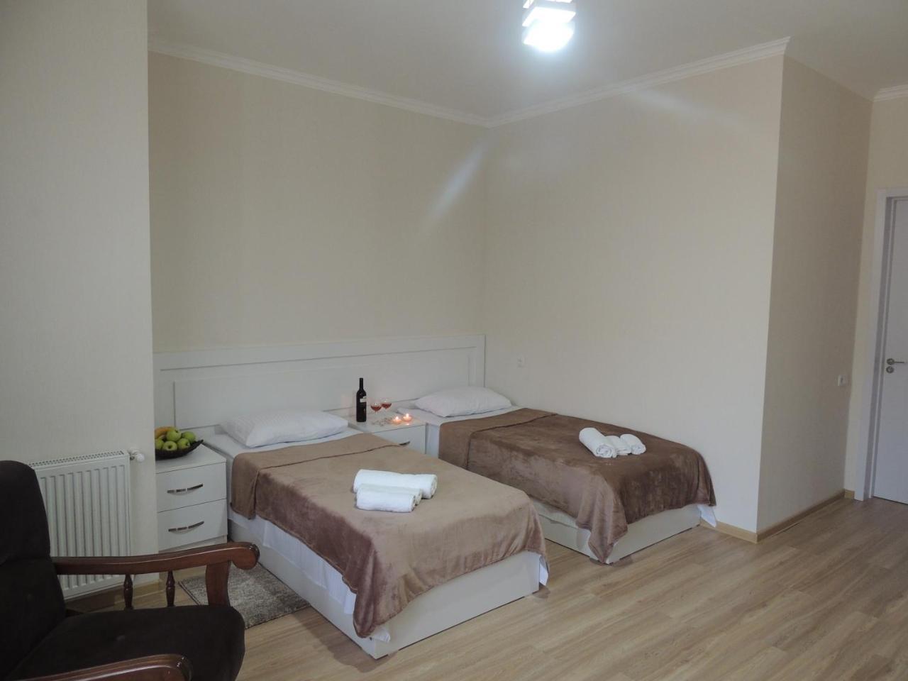 Old Town Bed & Breakfast Gori Exterior foto