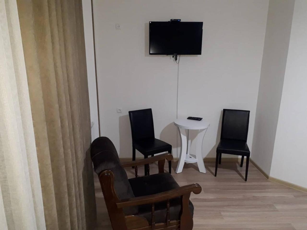 Old Town Bed & Breakfast Gori Exterior foto