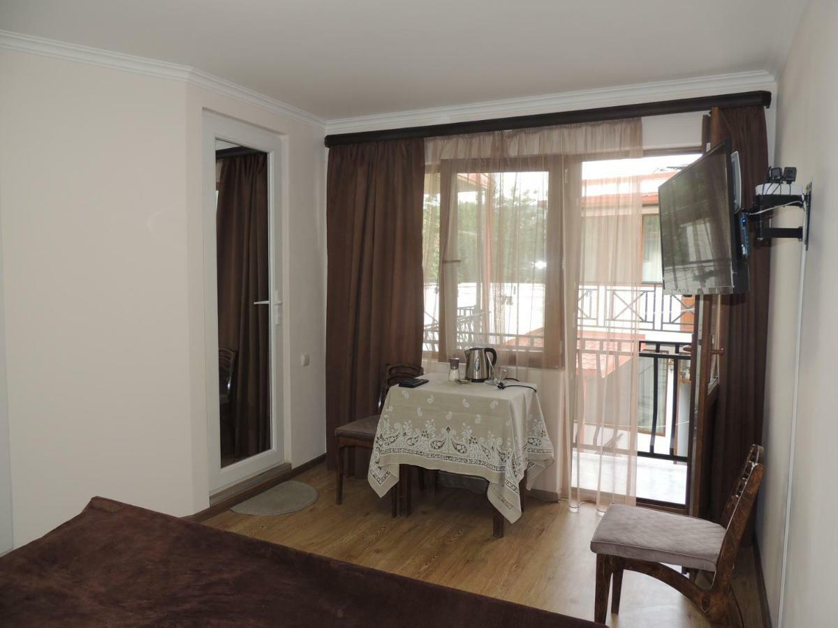 Old Town Bed & Breakfast Gori Exterior foto
